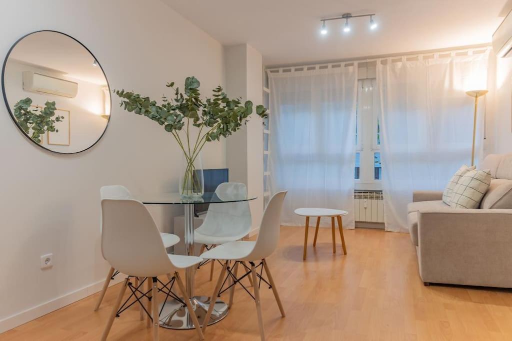 For You Rentals Piso Amplio Y Calido En Madrid Temporal Jml41 Exterior photo